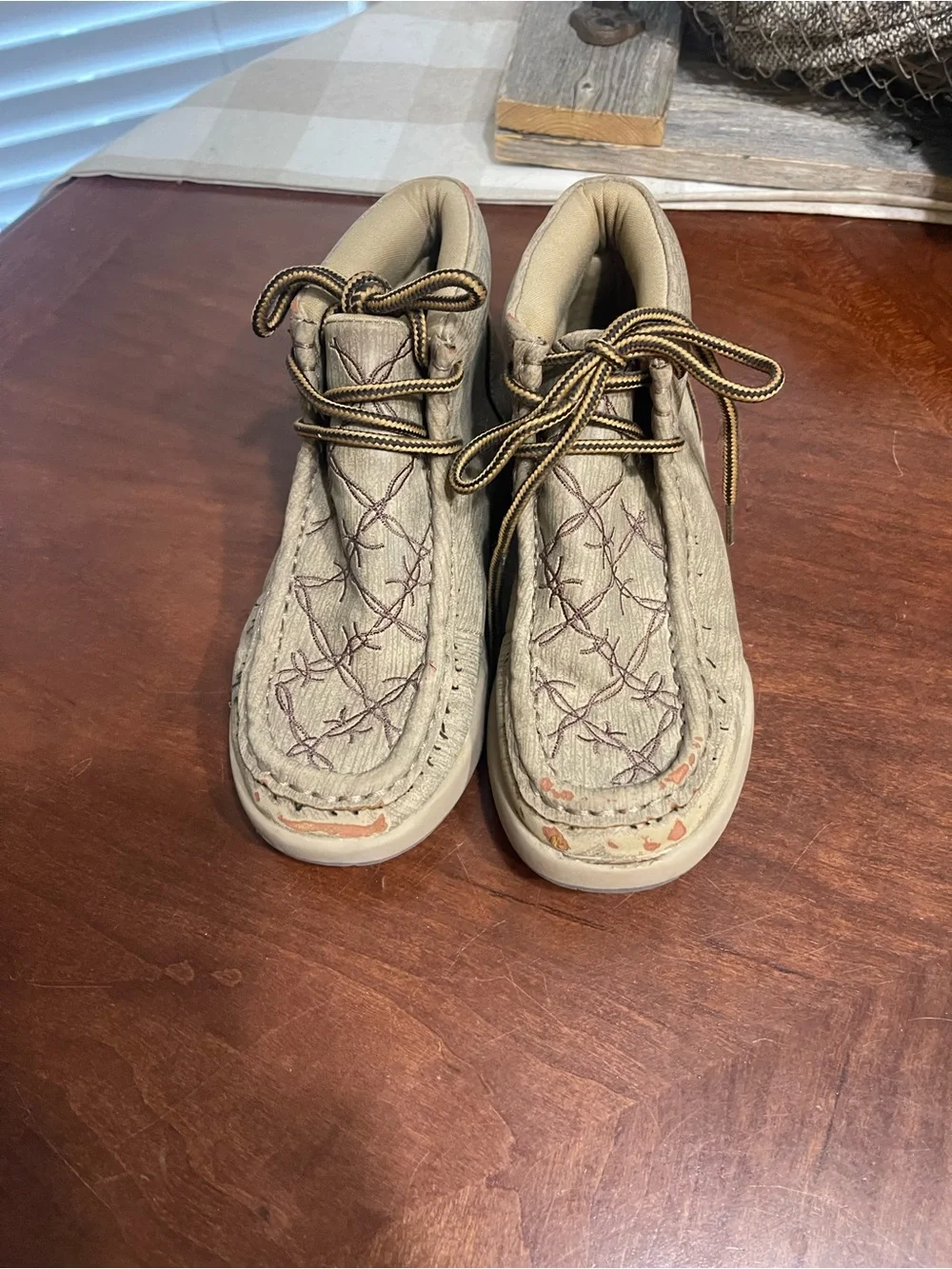 Twister Jackson  Barb Wire Light Up Boots